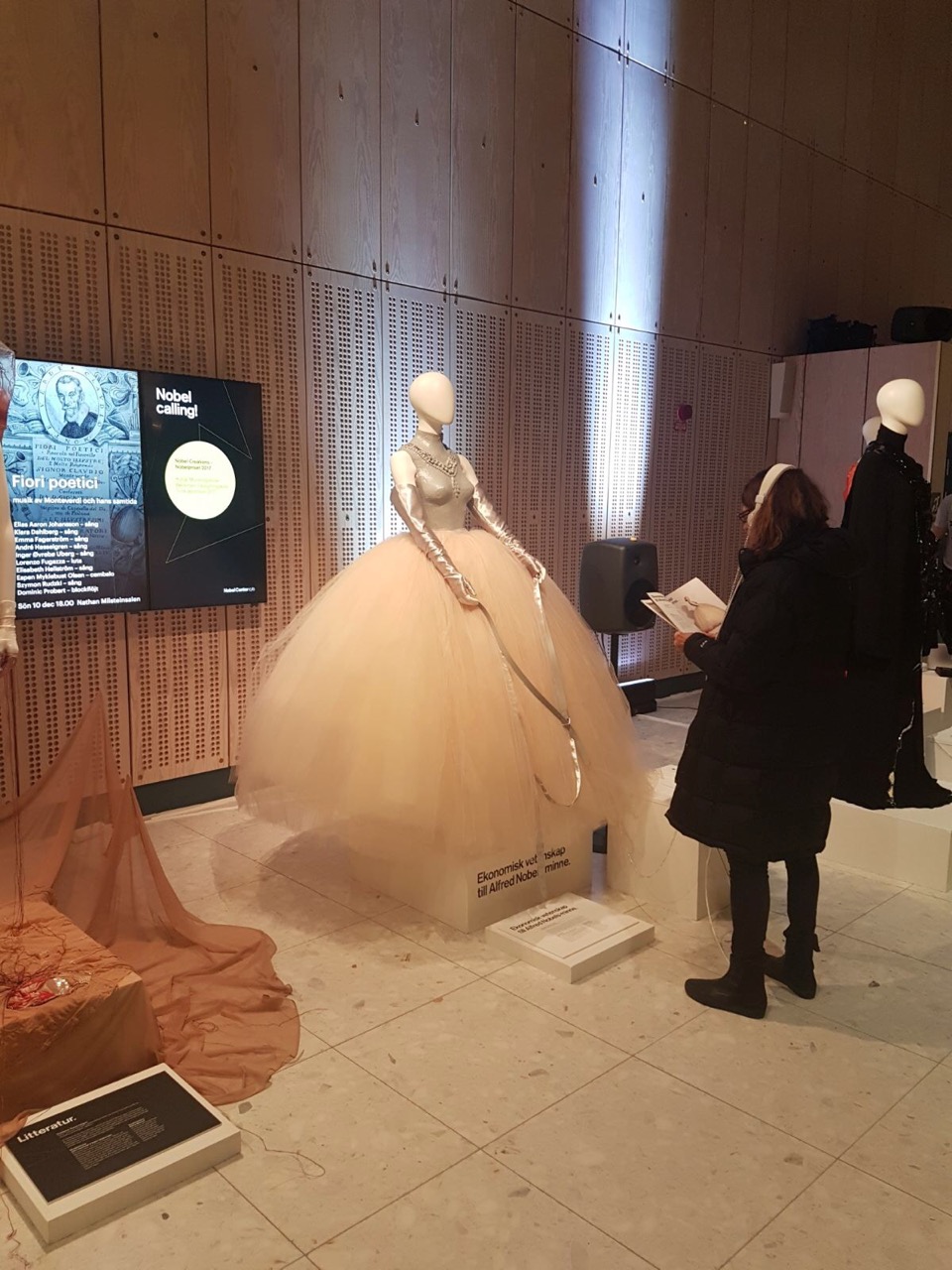 Rita Haavimb. Klänning, nobel, ekonomipris