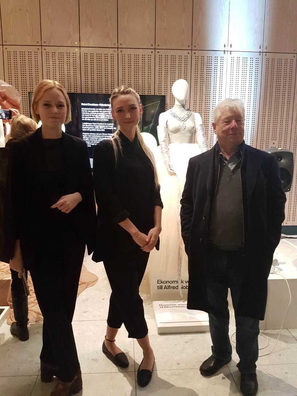 Professorn Richard H Thaler and Beckmans students, x and Rita Haavimb