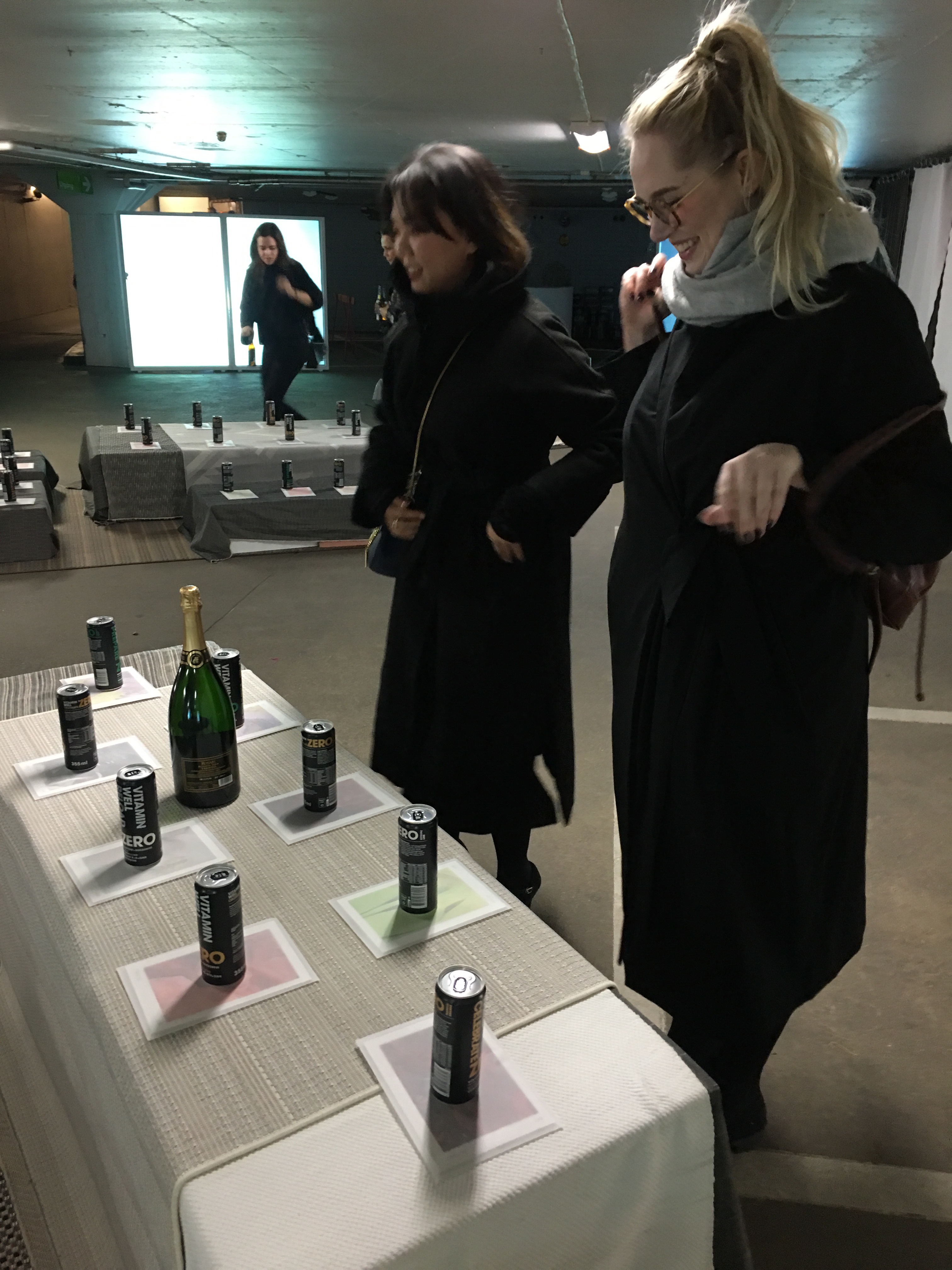 Bord o bänk, till visning, Bäckmans