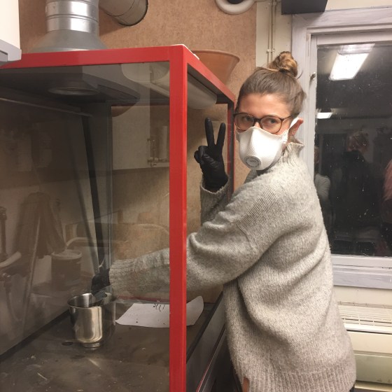 Ella och dragskåpet