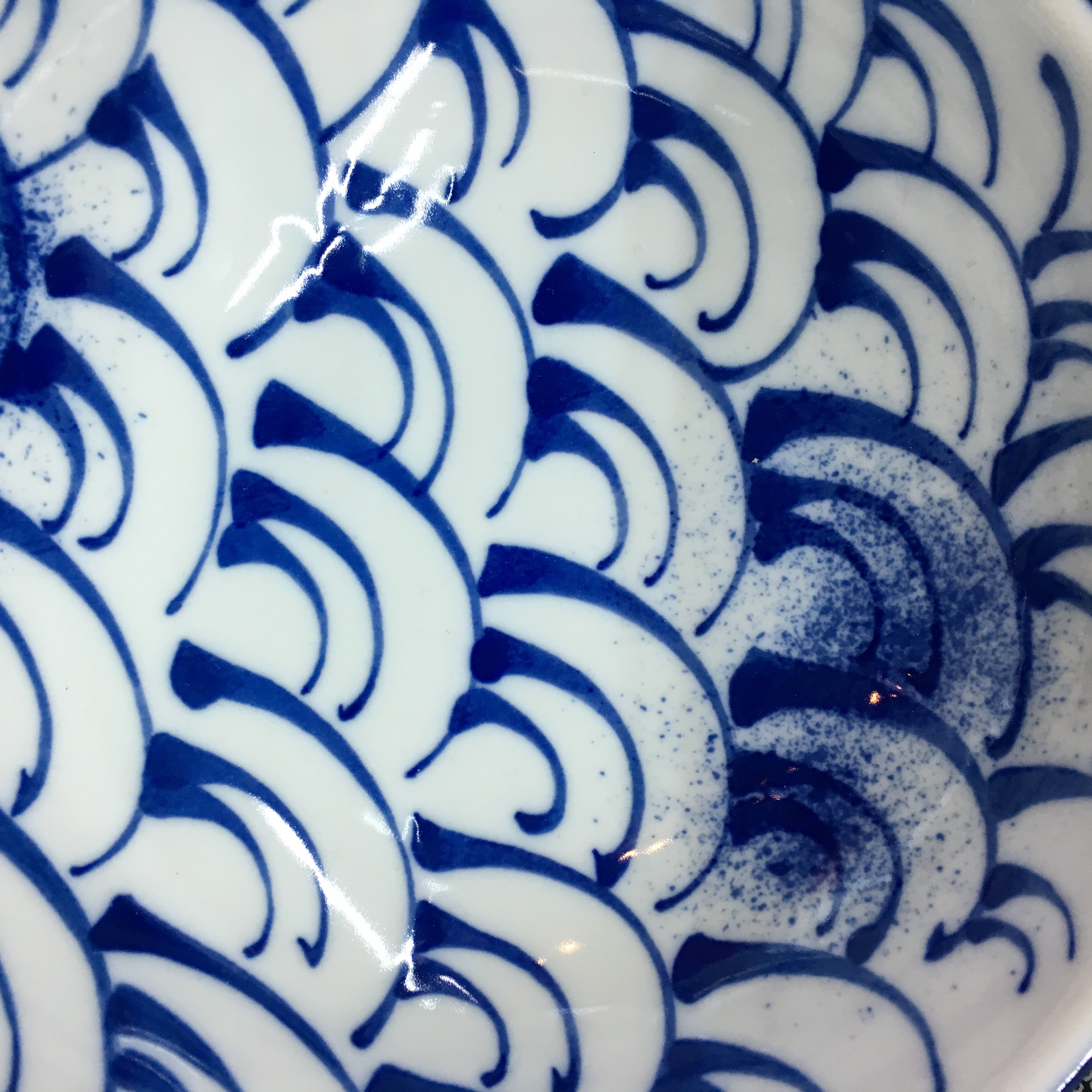 Blått i glasyr, japanskt