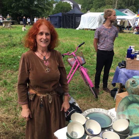 Karin Langhart, Heda marknad