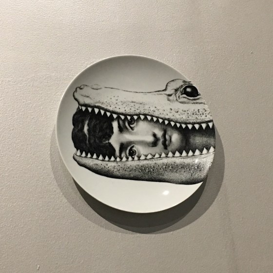 Tallrik, krokodil, Fornasetti