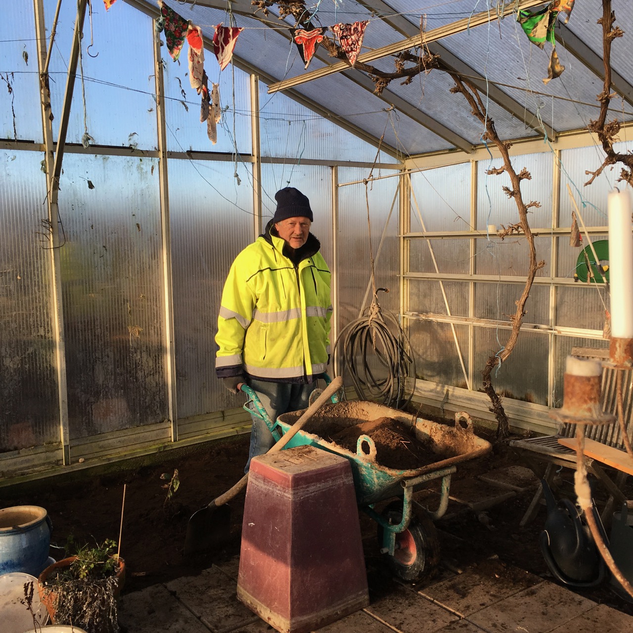 Rurik med skottkärra